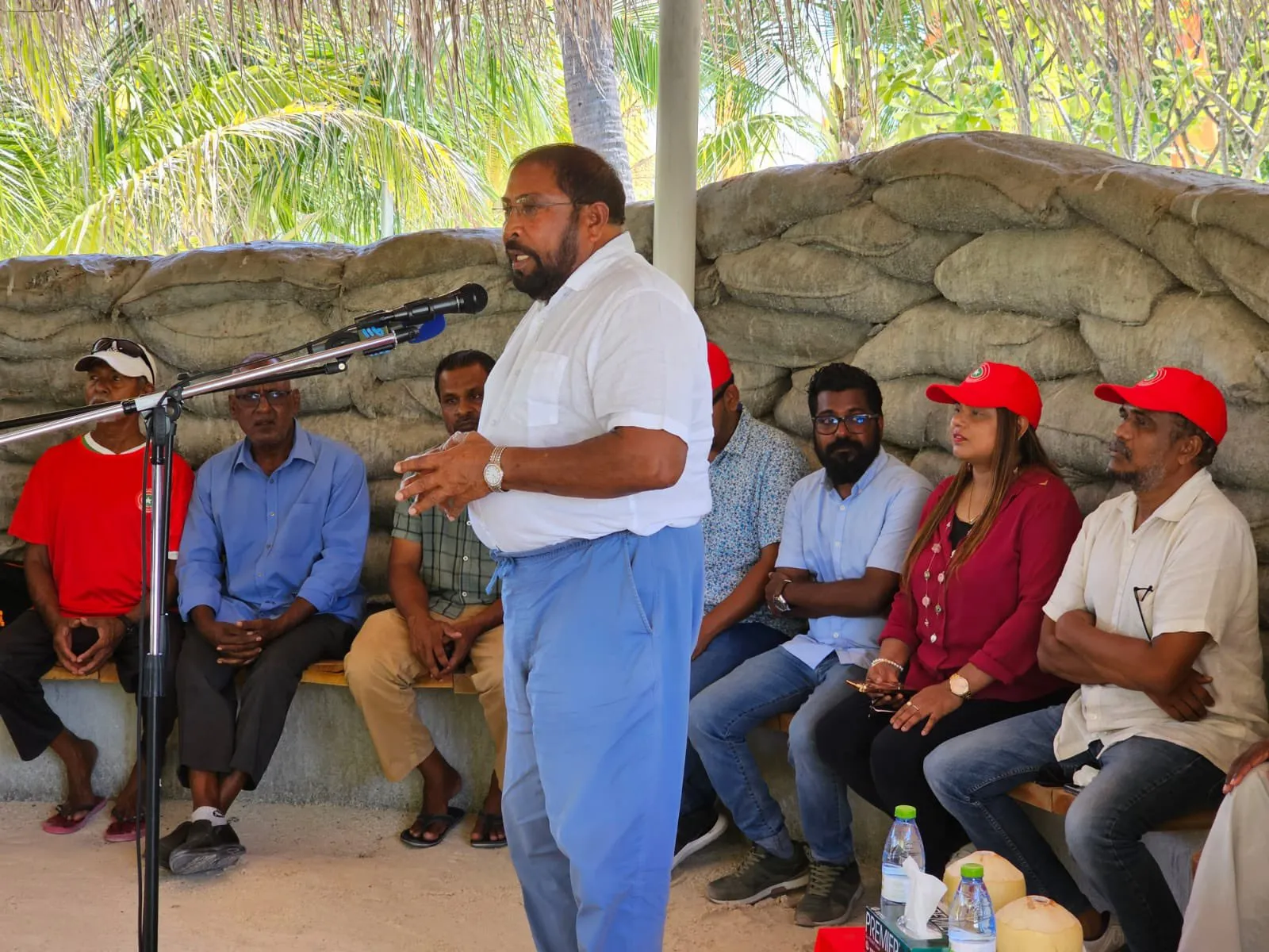 "އަޅުގަނޑުގެ ވެރިކަމެއްގައ ތަހުގީގާއި ޝަރީއަތުގެ މަރުހަލާތަކަށް މުއްދަތެއް ކަނޑައަޅާނަން؛ ވާނުވާގަ ނުބައިތިއްބާނަން"