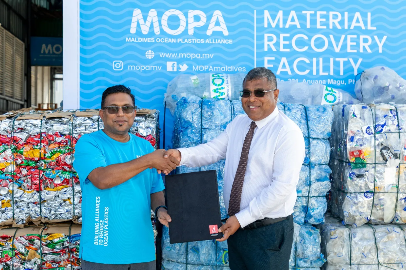 ބީއެމްއެލުން މޯޕާއާ ގުޅިގެން ޕްލާސްޓިކް ރިސައިކަލް ކުރުމުގެ މަޝްރޫޢުއެއް ހިންގަނީ
