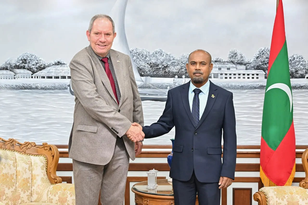 Minister of Defence and National Service Hassan Rasheed and British Ambassador Nicholas David Low (Photo/MNDF)