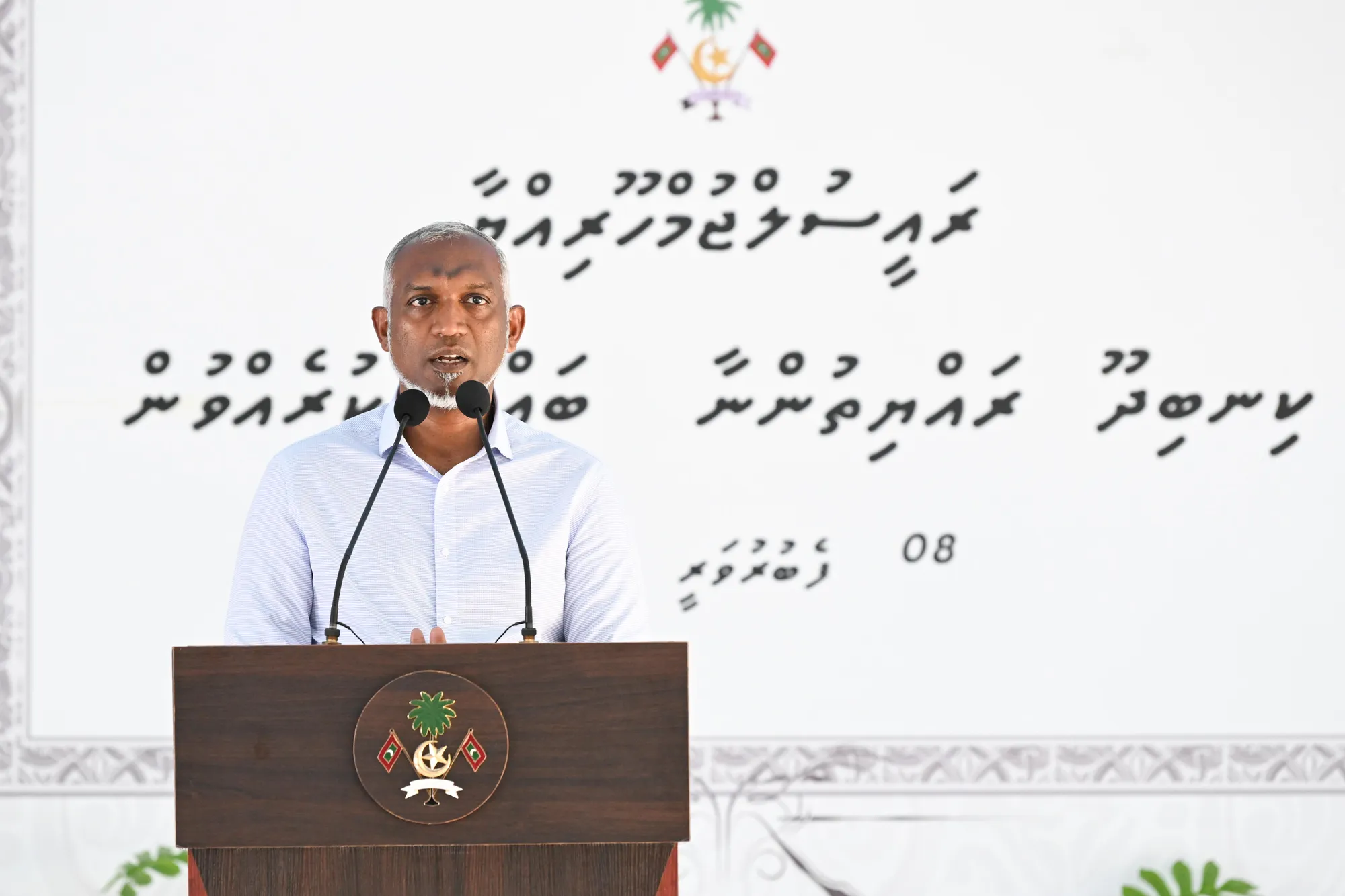 ކިނބިދޫ ޖަލްސާގައި ރައީސް މުޢިއްޒު ވާހަކަދައްކަވަނީ--ފޮޓޯ/ ރައީސް އޮފީސް