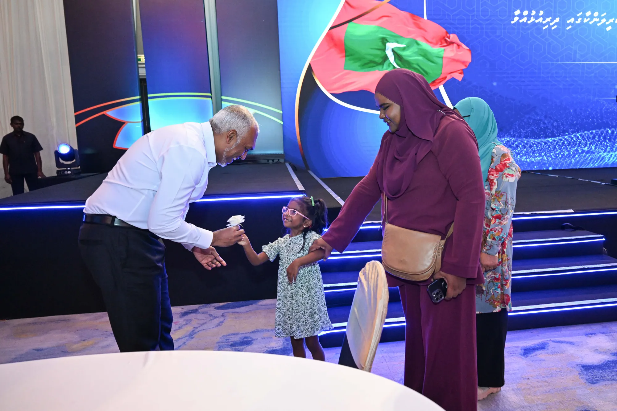 ރައީސް މުޢިއްޒު މި ފަހުން ލަންކާއަށް ކުރެއްވި ދަތުރުފުޅުގެ ތެރެއިން - ފޮޓޯ: ރައީސް އޮފީސް