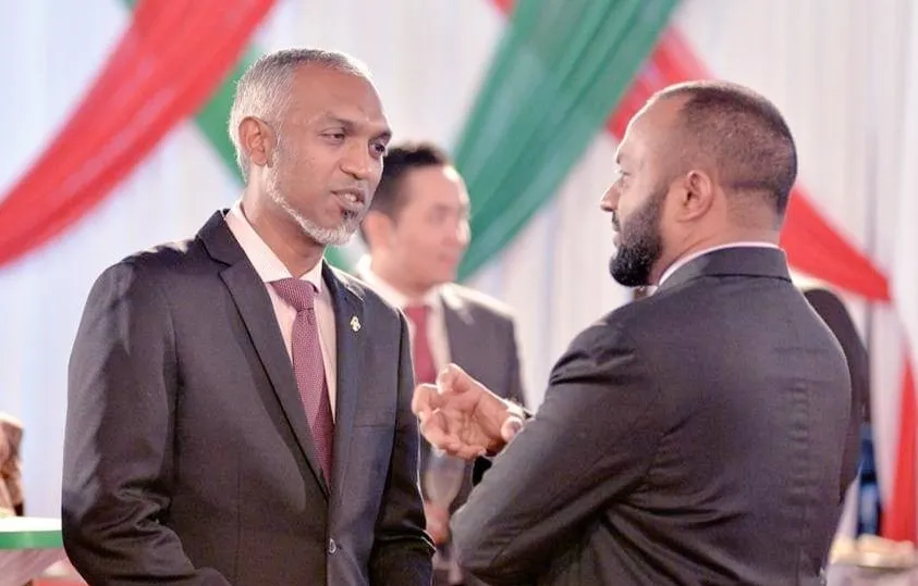 ޑރ. ޝަހީމްގެ ތާއީދުވެސް ޑރ. މުޢިއްޒަށް!
