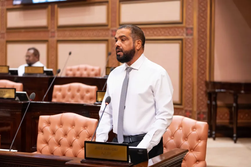 ރައްޔިތުންގެ ބާރު ފެށެނީ ވެރިކަމާއި ވެރިމީހާއާ ހިސާބުން : ސައްތާރު