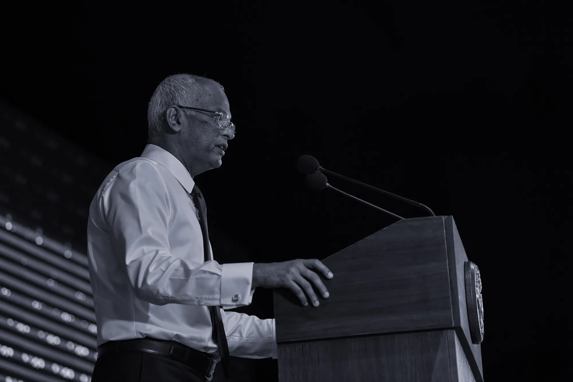 ކުރީ ސަރުކާރުގެ ފަހު އަހަރުގައި ނުރައްކާތެރި ގިނަ ކުށްވެރިން ޖަލުން ދޫކޮށްލާފައިވާކަން ހާމަވެއްޖެ