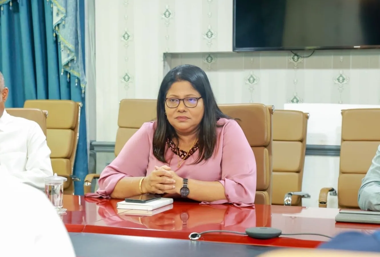 ރާއްޖޭގައި މިހާތަނަށް 76 މީހަކަށް އެޗްއައިވީ ޖެހިފައިވޭ؛ ދުނިޔޭގައި ތިބީ 52 މީހުން: ޤީލާ