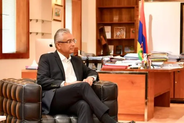 މޮރޮޝަސްއިން ރާއްޖެއާ ސިޔާސީ ގުޅުން ކަނޑާލައިފި