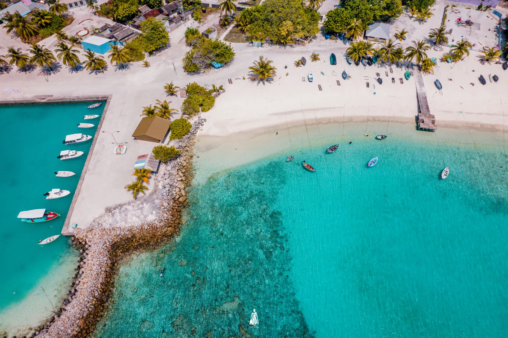 ކަރަންޓުގެ ހިދުމަތް ރަނގަޅު ކުރުމަށް ތަކަންދޫއާ މުރައިދޫއަށް އައު ޖެންސެޓެއް