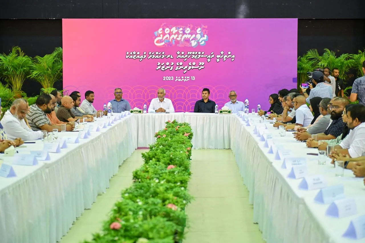 ރައީސް އެޑިޓަރުންނާއި ބައްދަލްކުރުން