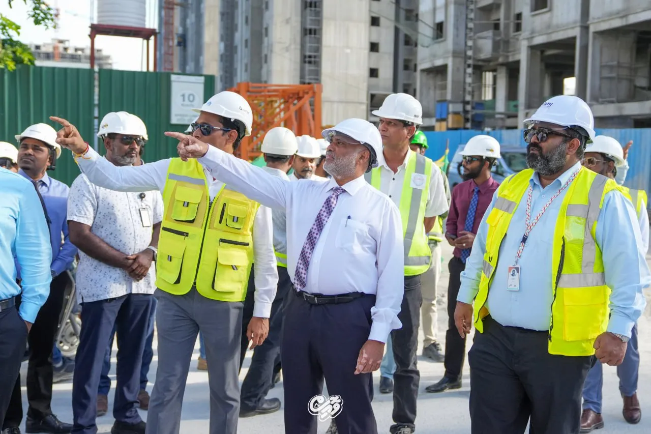 ލިސްޓު މުރާޖާ ކުރުމަށްފަހު ފްލެޓް ދޭނީ ޙައްގުވެރިންނަށް: ވަޒީރު ހައިދަރު