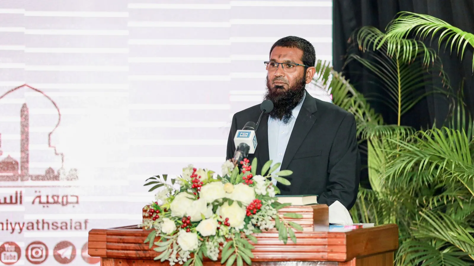 އެންމެ އިންތިޒާރު ކުރަނީ ވަޤުފާ ބެހޭ ޤާނޫނެއް ވުޖޫދުވާނެ ދުވަހަކަށް، މިހާރުވެސް ލަސްވެެއްޖެ: ޝެއިހް ސަމީރު