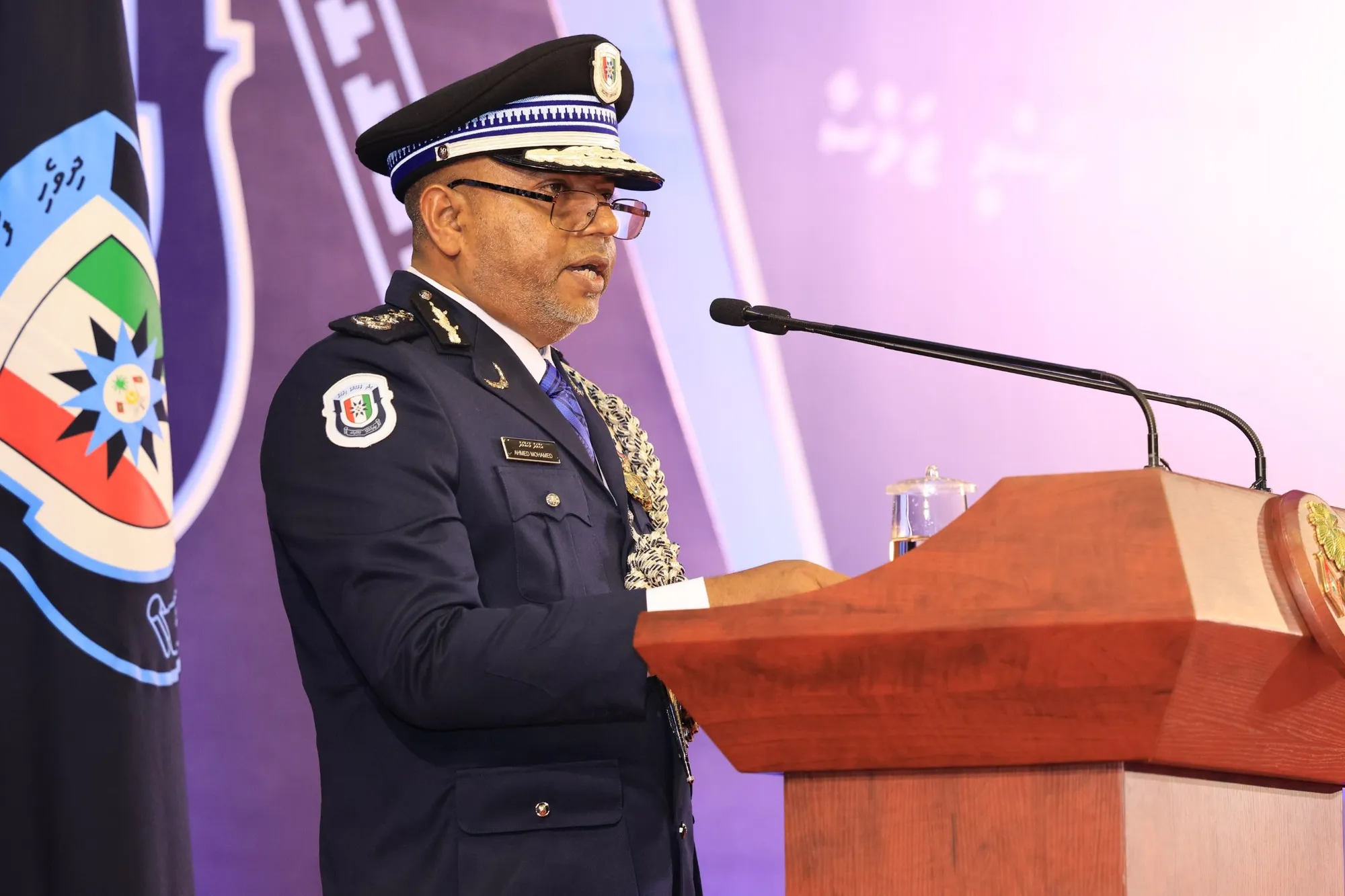 25 އަހަރު ޚިދުމަތް ކުރުމަށް ފަހު ރިޓަޔާކުރާ ފުލުހުންނަށް ހިލޭ ބޭސްފަރުވާ ލިބޭ ގޮތް ހަދަނީ