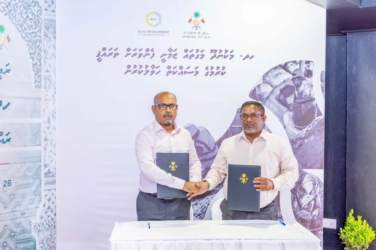 ހދ.މަކުނުދޫގެ މަގުތައް ތަރައްޤީކުރަން އާރްޑީސީއާ ހަވާލުކޮށްފި