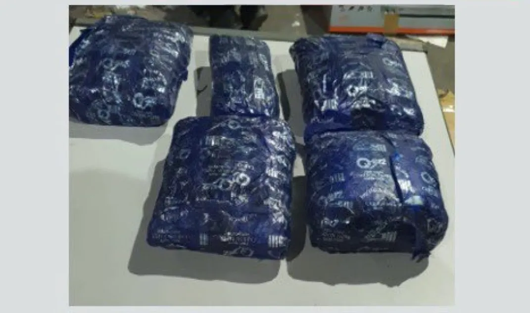 3.3 kgs of illegal drugs seized by Customs (Photo/Maldives Customs)
