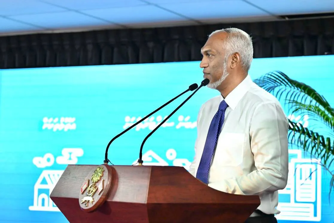ރައީސް ޑރ.މުޙައްމަދު މުޢިއްޒު-- ފޮޓޯ: ރައީސް އޮފީސް