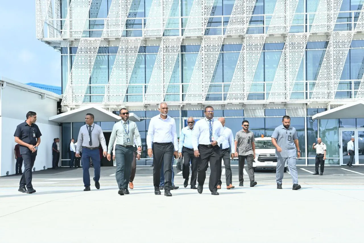 އައްޑޫ، ފުވައްމުލައް އަދި ހުވަދުއަތޮޅުގެ ބައެއް ރަށްރަށަށް ކުރައްވާ ދަތުރުފުޅެއްގައި ރައީސް މުޢިއްޒު ފުރާވަޑައިގެންފި
