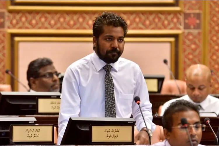 އަޒުލުކުރުމުގެ އުސޫލަށް ގެނައި އިސްލާހަކީ ރައްޔިތުން ގެނައި ވެރިކަމަށް ބިރުދެއްކުމަށް ހިންގާ އަމަލެއް: ޔާމިން