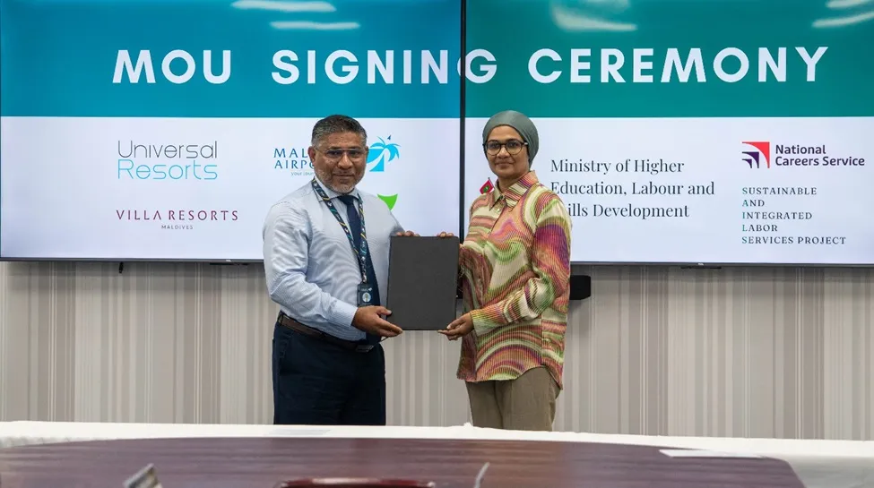 އެމްއޭސީއެލް އާއި ހަޔަރ އެޑިއުކޭޝަން މިނިސްޓްރީއާ ދެމެދު ފަހުމްނާމާގައި ސޮއިކުރުމަށްފަހު..