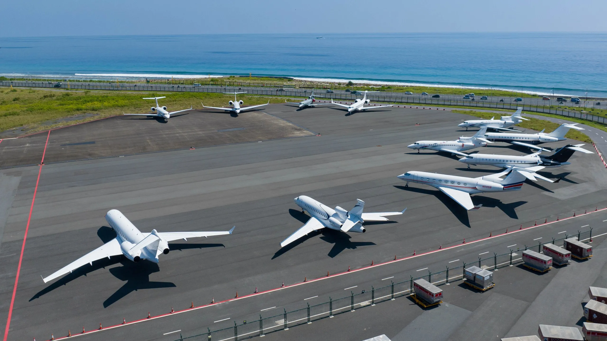 މަހުޖަނުންގެ ޕްރައިވެޓް ޖެޓްތަށް --- ފޮޓޯ: އެމްއޭސީއެލް