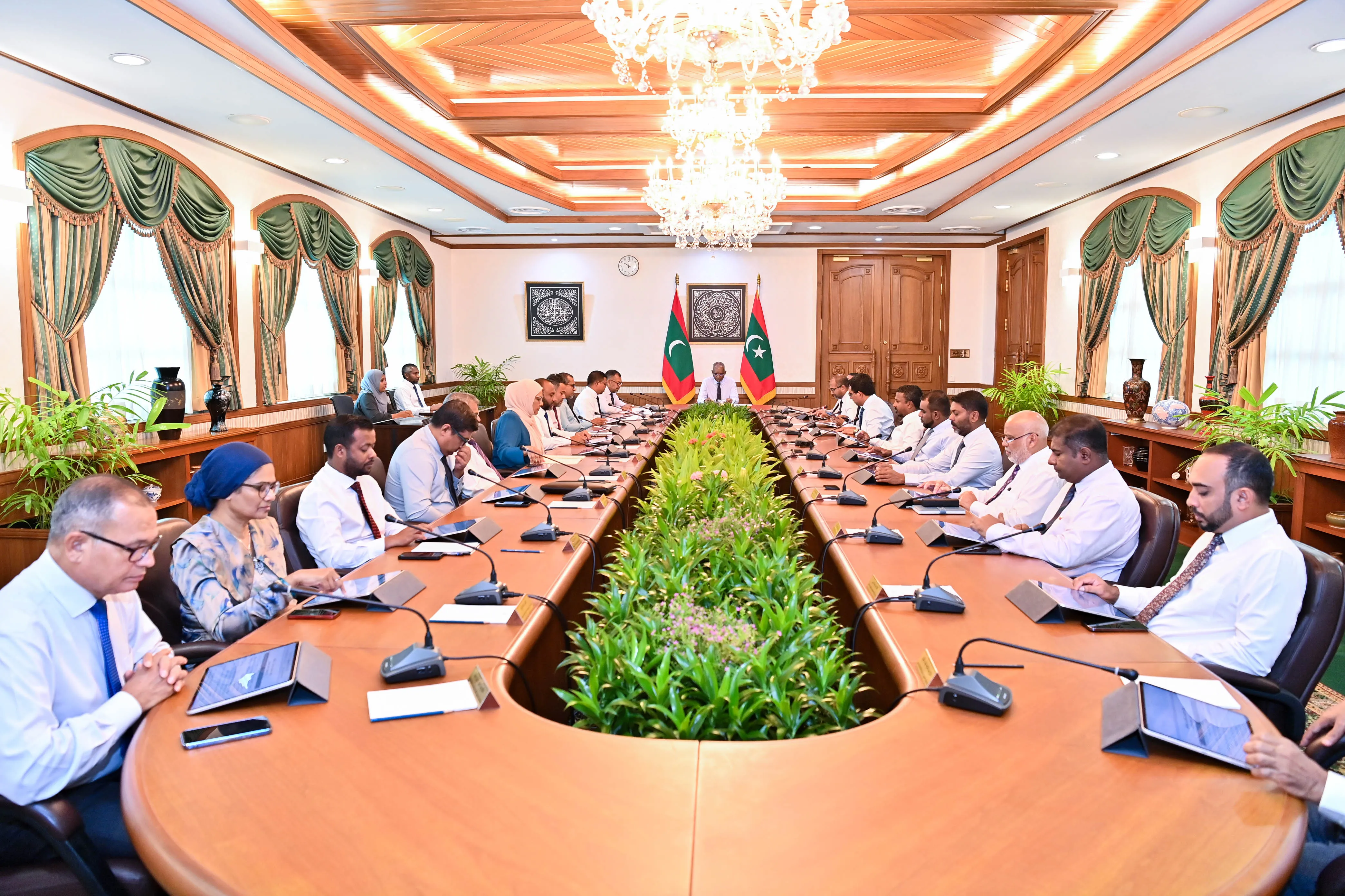 ހަނގުރާމަ އާއި ގުޅިގެން ރާއްޖެއިން ޚާއްޞަ ކޮމިޓީއެއް އެކުލަވާލައިފި