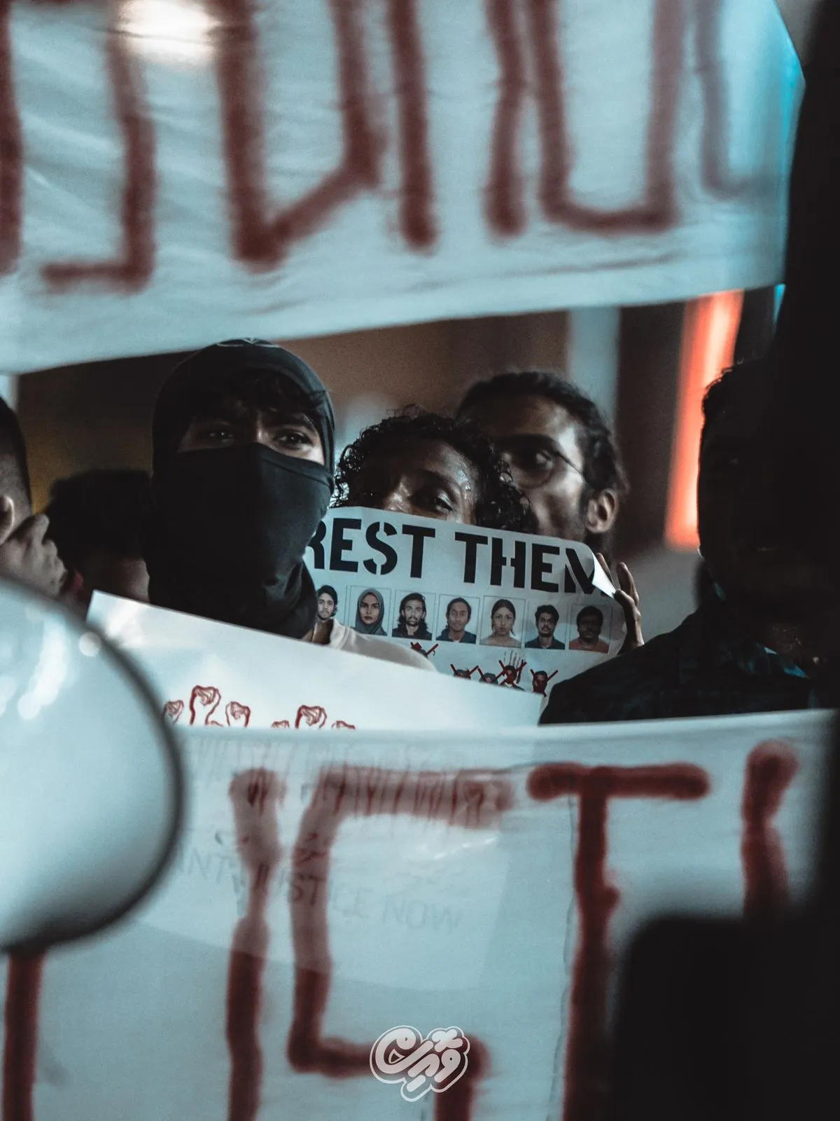 މިހާރު ޒުވާނުން ކުރަމުންދާ މުޒާހަރާ -- ވޮއިސް