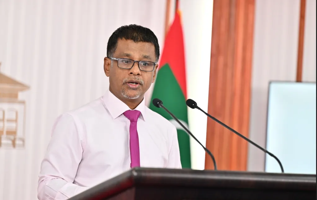 ސިއްޙީ ވަޒީރު ޢަބްދުﷲ ނާޡިމް އިބްރާހީމް /ފޮޓޯ: ރައީސް އޮފީސް