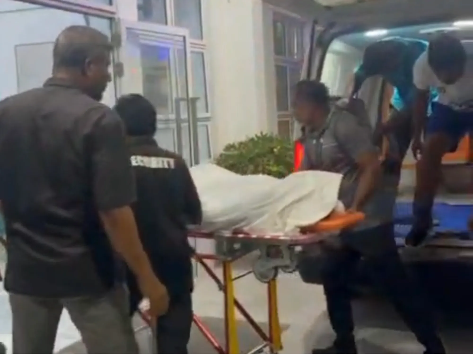 ފައިސަލާ ބޯޓް ފަރަށް އެރުން: ގެއްލުނު މީހާ މަރުވެެފައި އޮއްވާ ފެނިއްޖެ