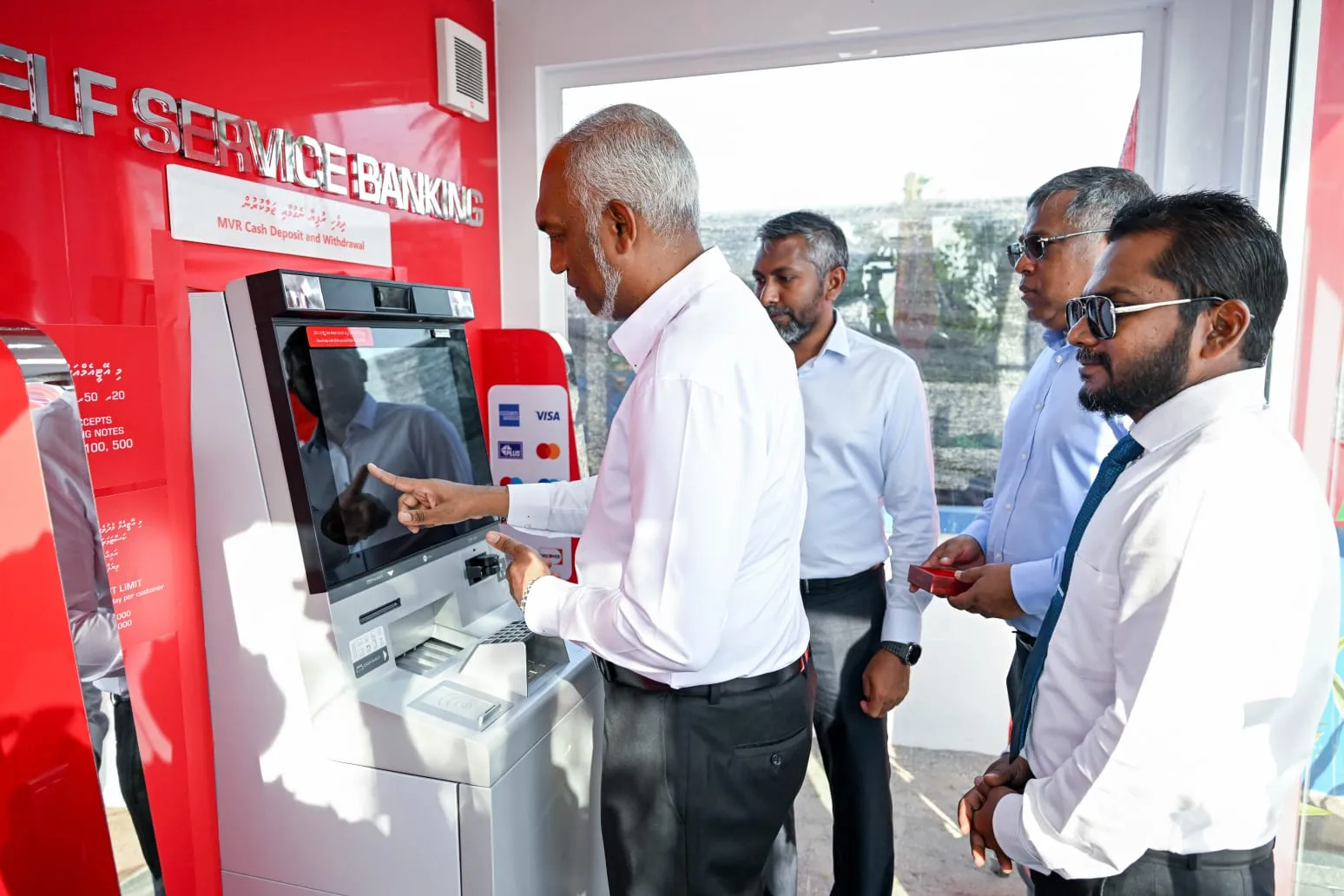 ކުރިނބީގައި ބީއެމްއެލް އޭޓީއެމްގެ ހިދުމަތް ފަށައިފި