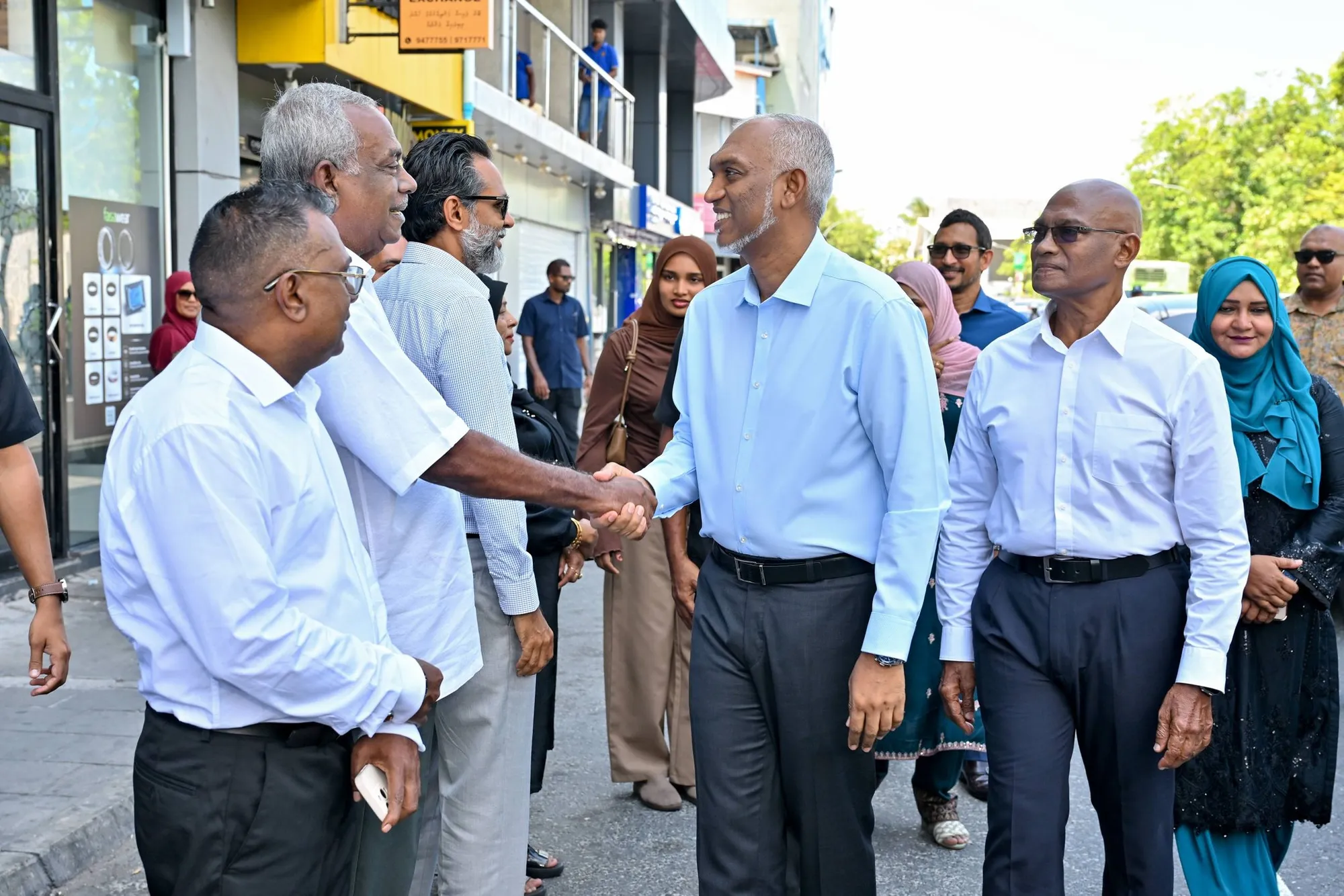 ސިޔާސީ މަންފާއަށްވުރެ އިސްކުރައްވާނީ ގައުމީ މަސްލަހަތު: ރައީސް