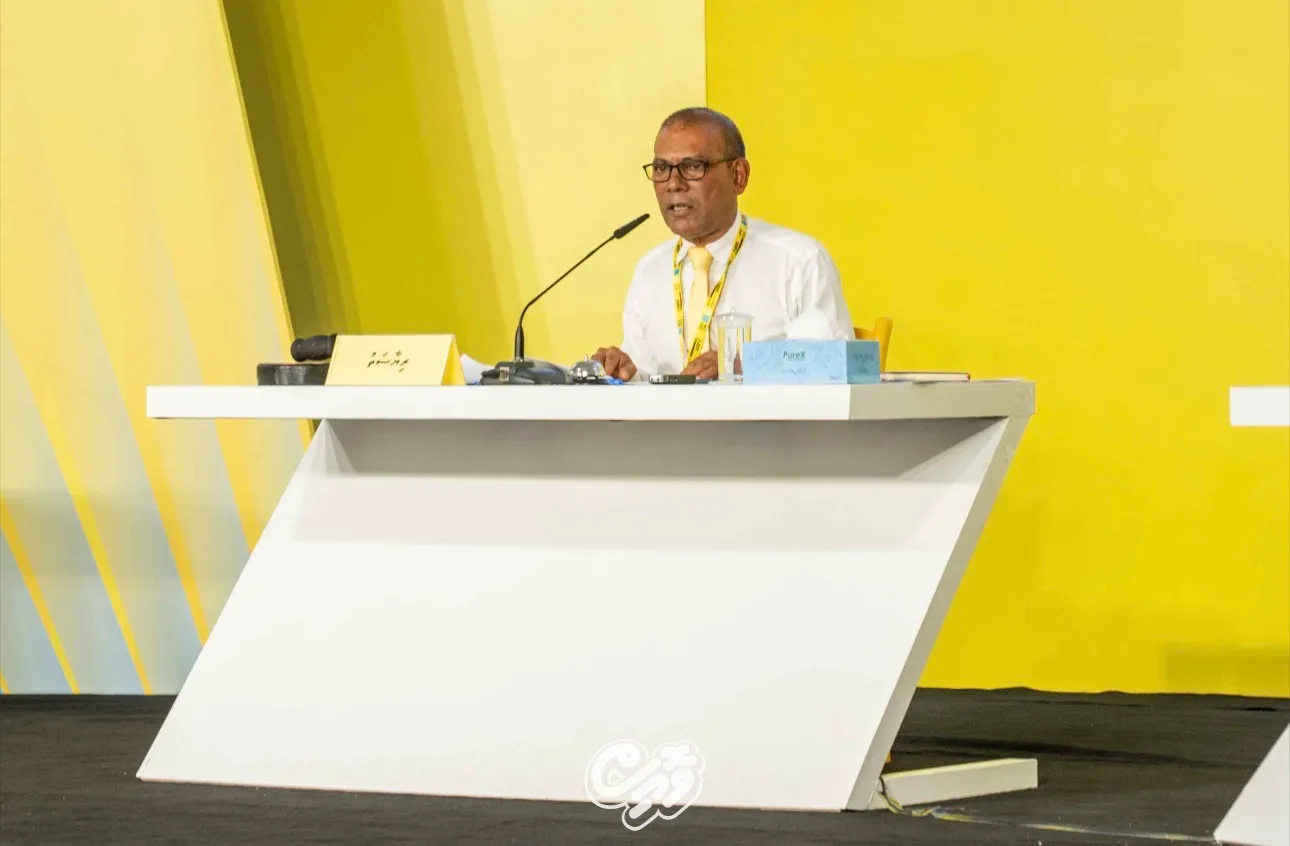 ރައީސް ނަޝީދު- ފޮޓޯ/ ވޮއިސް