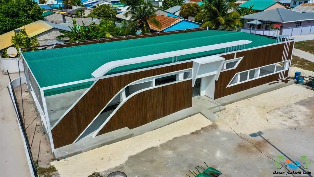 އިހަވަންދޫ، ޗާލު ކޮމިޔުނިޓީ ސެންޓަރުގެ ފޮޓޯތައް ދައްކާލައިފި؛ މަހްލޫފް ވިދާޅުވީ އެއީ ކުރެހުމެއް ނޫން ކަމަށް!