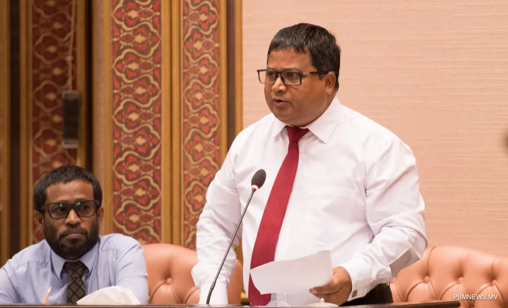 މަސްވެރިކަން ކުރުމަށް އެހާ ބޭރަށް ނުނިކުތަސް މަސް ބާނާ: މިނިސްޓަރ
