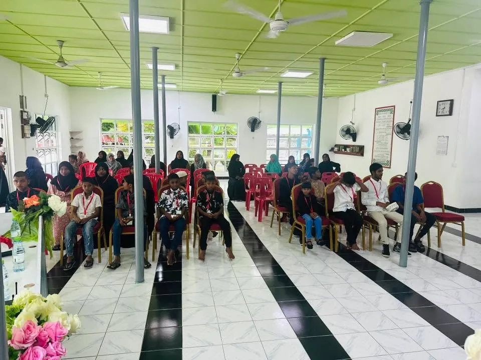 ހިރިމަރޫގައި މިދިޔަ އަހަރު ކުރިއަށްގެންދިޔަ ގުރުއާން މުބާރާތެއްގެ ތެރެއިން - ފޮޓޯ: ކައުންސިލް