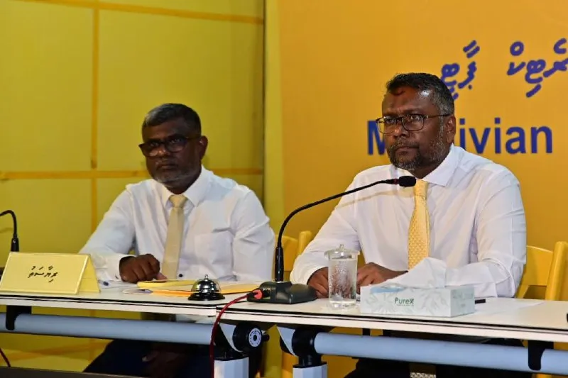 ސޯޝަލް މީޑިއާއަށް ގާނޫނު ނުހިނގާނެ ކަމަށް ބުނެ ހެދީ ދޮގު: ފައްޔާޒު