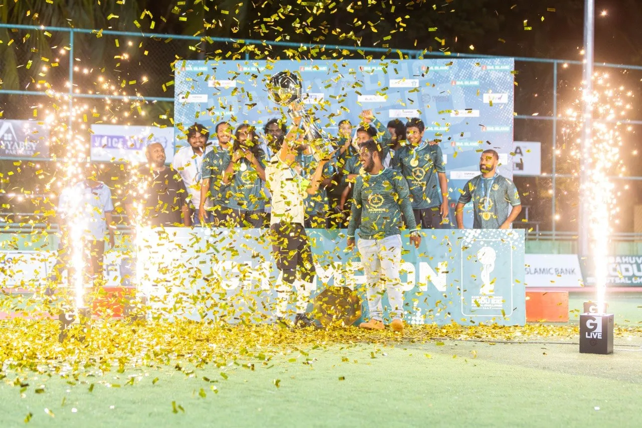 ކުޑަހުވަދޫ ބޮޑުޢީދު ފުޓްސަލް ޗެލެންޖުގެ ޗެމްޕިއަންކަން ރުއްދަން ސްޕޯޓްސް ކްލަބު ހޯދައިފި