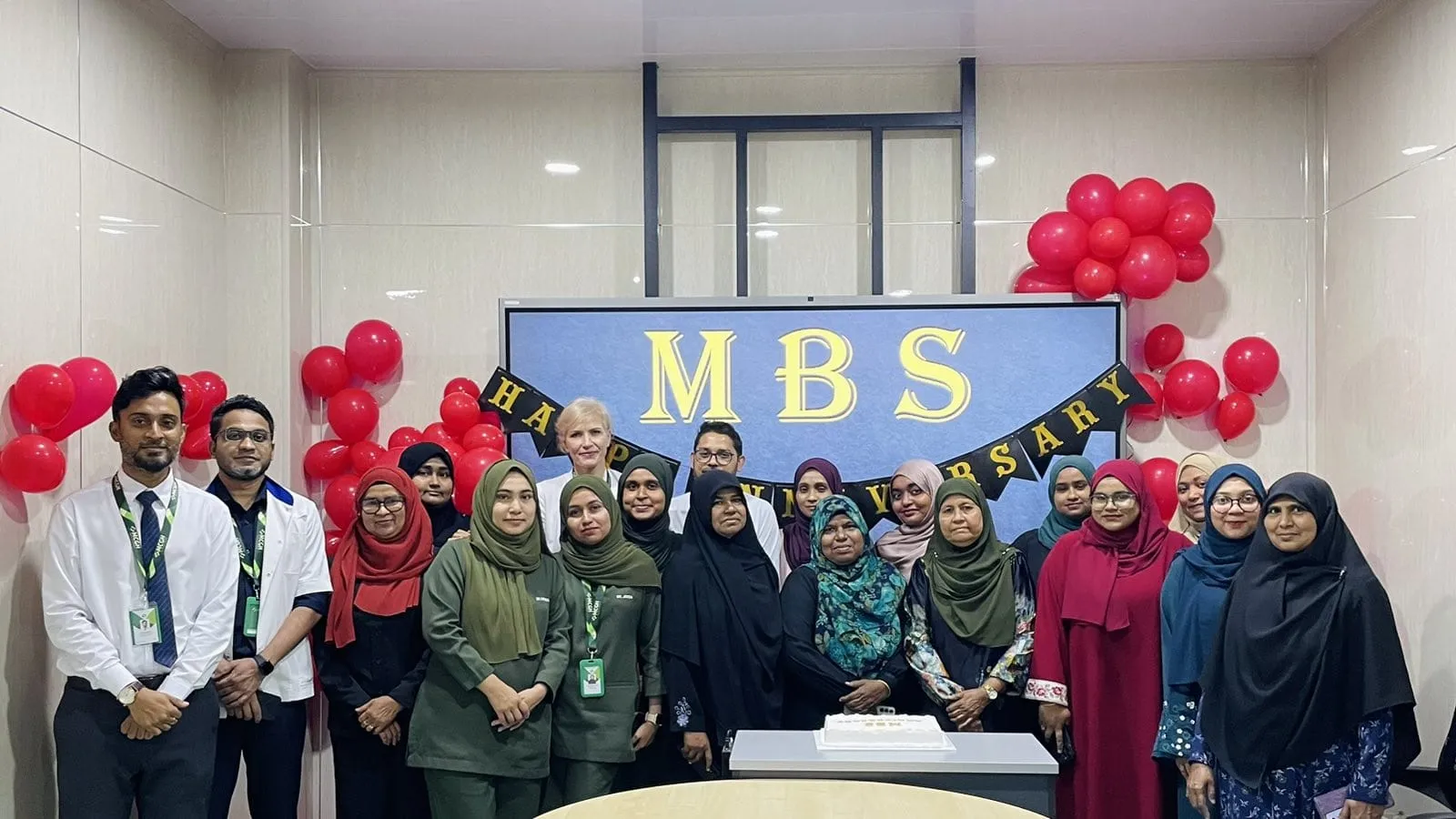 މައްސަލަ ދިމާވި ފްރީޒަރެއްގައި ރައްކާކޮށްފައި ހުރި ލޭ އެޅި މައްސަލައިގައި ޝާމިލްވާ މުވައްޒަފު ސަސްޕެންޑްކޮށްފި 