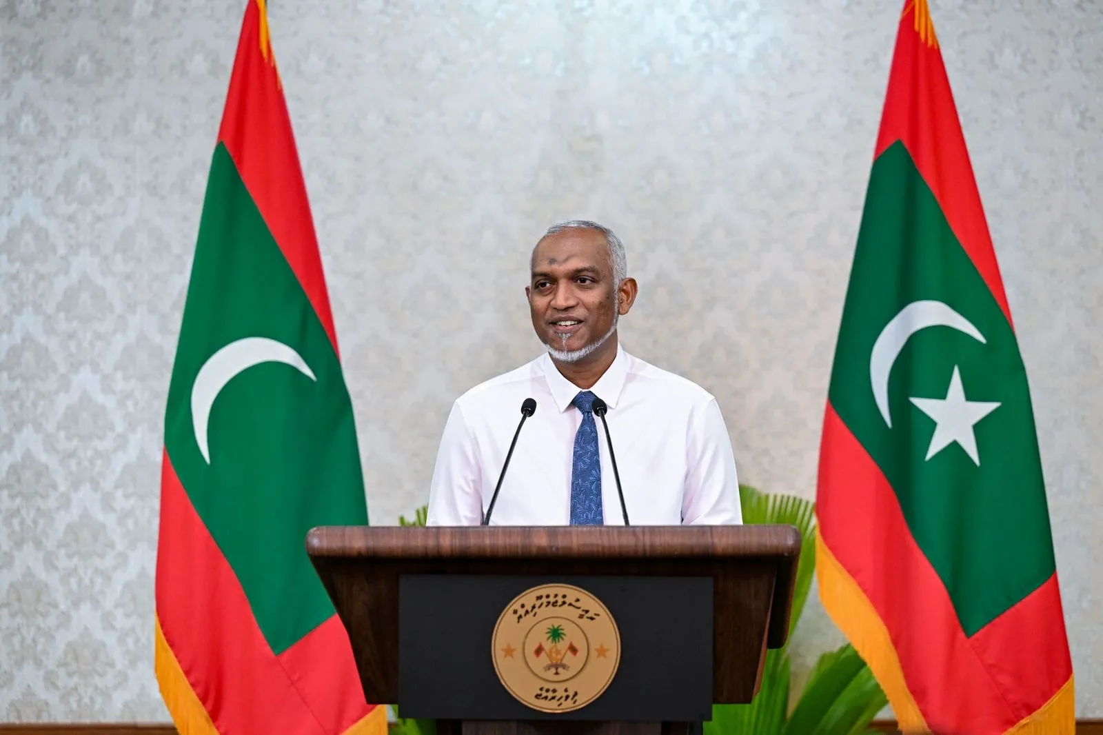 ރައީސް މުޢިއްޒު 