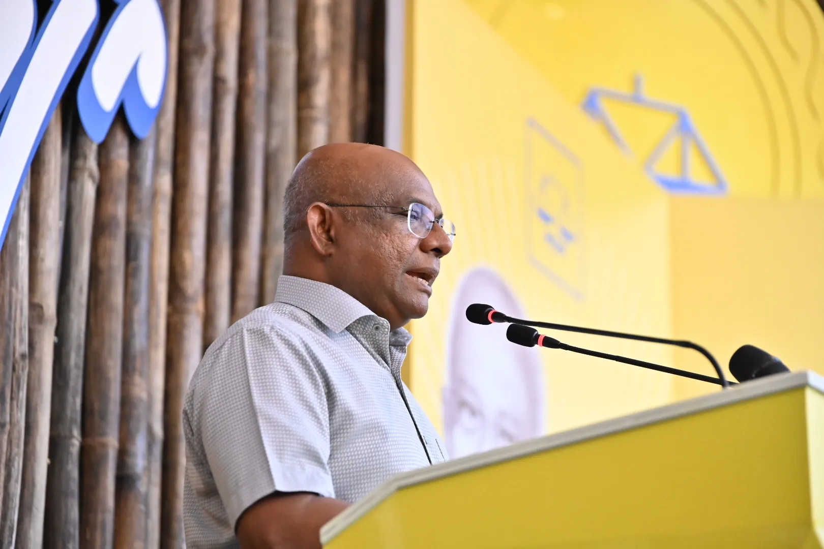 އިންޑިއާގެ ދިފާއުގައި ޝާހިދު: އިދިކޮޅުން ފަތުރަނީ ފިތުނަ!