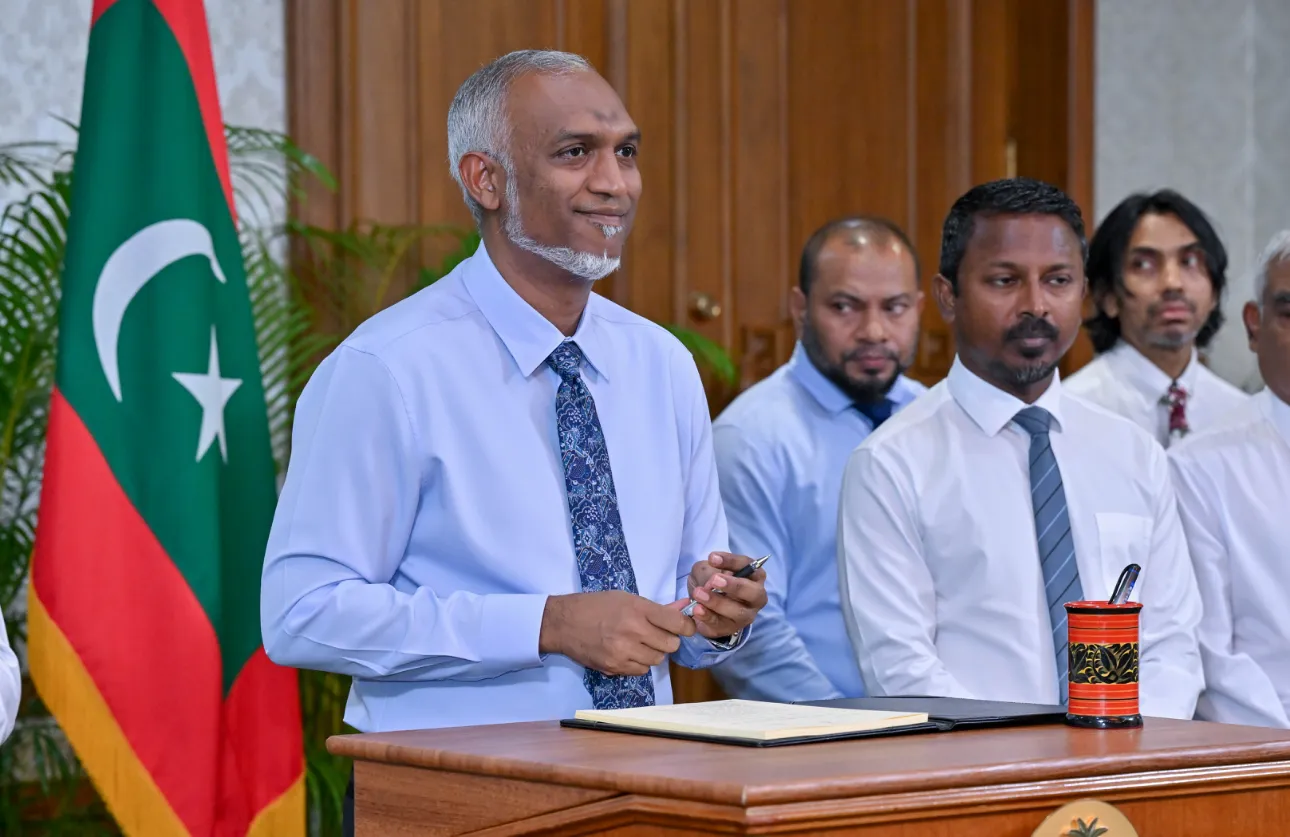 އައްޑޫގައި ނަގާ ހިޔާލު ހޯދުމުގެ އާންމު ވޯޓް: އަހާ ސުވާލު ބަދަލުކޮށްފި