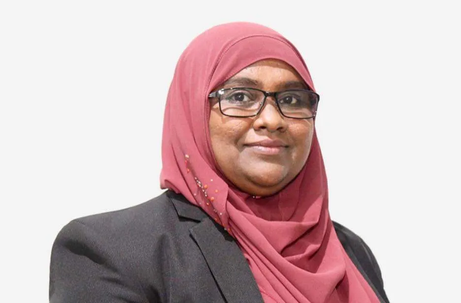 އުސްތާޒާ ސާމިޔާ ޒަކަރިއްޔާ—