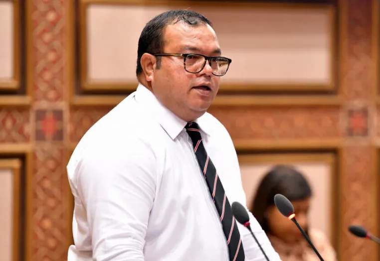 އަބުރު ކަތިލުމަކީ ސިޔާސީ އުކުޅެއް ކަމަކަށް ނުދެކެން: އަސްލަމް