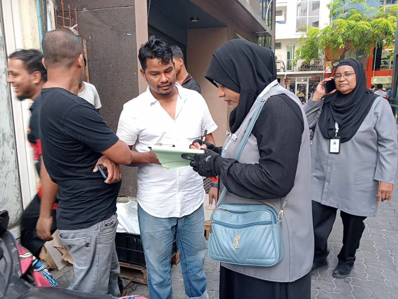 މާލެ ސާފުތާހިރުކޮށް ބޭއްވުމަށް ޓަކައި މާލެ ސިޓީ ކައުންސިލުން ދަނީ ގިނަ މަސައްކަތްތަކެއް ކުރަމުން-- ފޮޓޯ: މާލެ ސިޓީ ކައުންސިލް