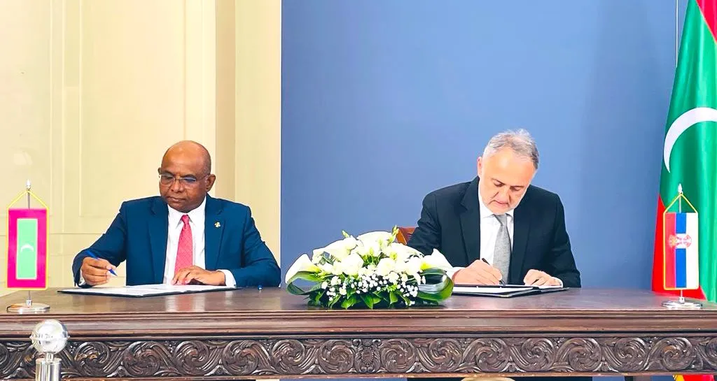 ސާބިއާއާއި ރާއްޖެއާ ދެމެދު އެއްބަސްވުންތަކެއްގައި ސޮއިކޮށްފި