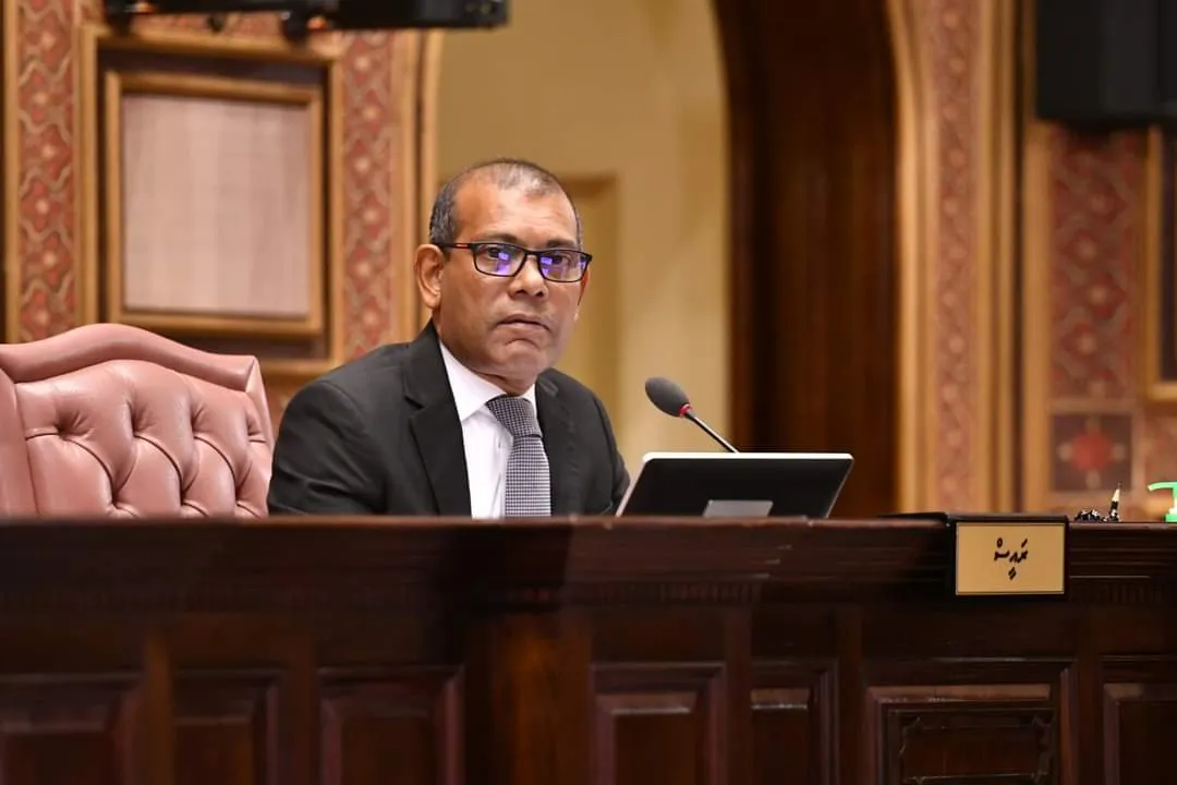 "ކޮތަޅު ބޮނޑީގެ ފީ އިސްތިސްނާ ކުރާ މާއްދާ އުނިކުރަން ސަރުކާރުން މީގެ ކުރިން ދެކޮޅެއް ނުހަދާ"