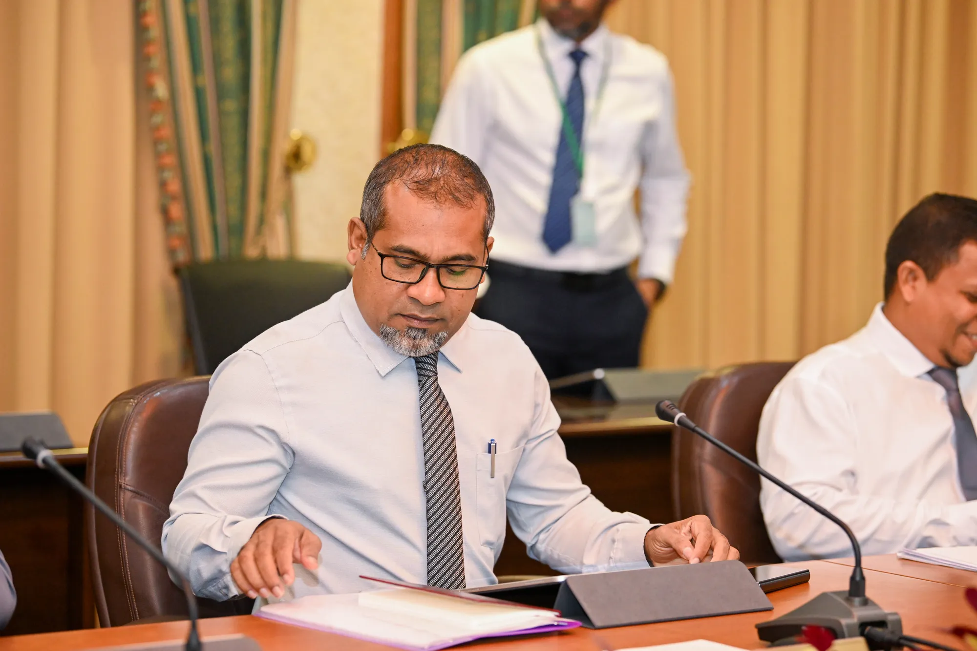 ރާއްޖޭގައި އޯގަން ޓްރާންސްޕަލާންޓްގެ ޚިދުމަތް ފަށަން ޤާނޫނެއް އެކުލަވާލަނީ