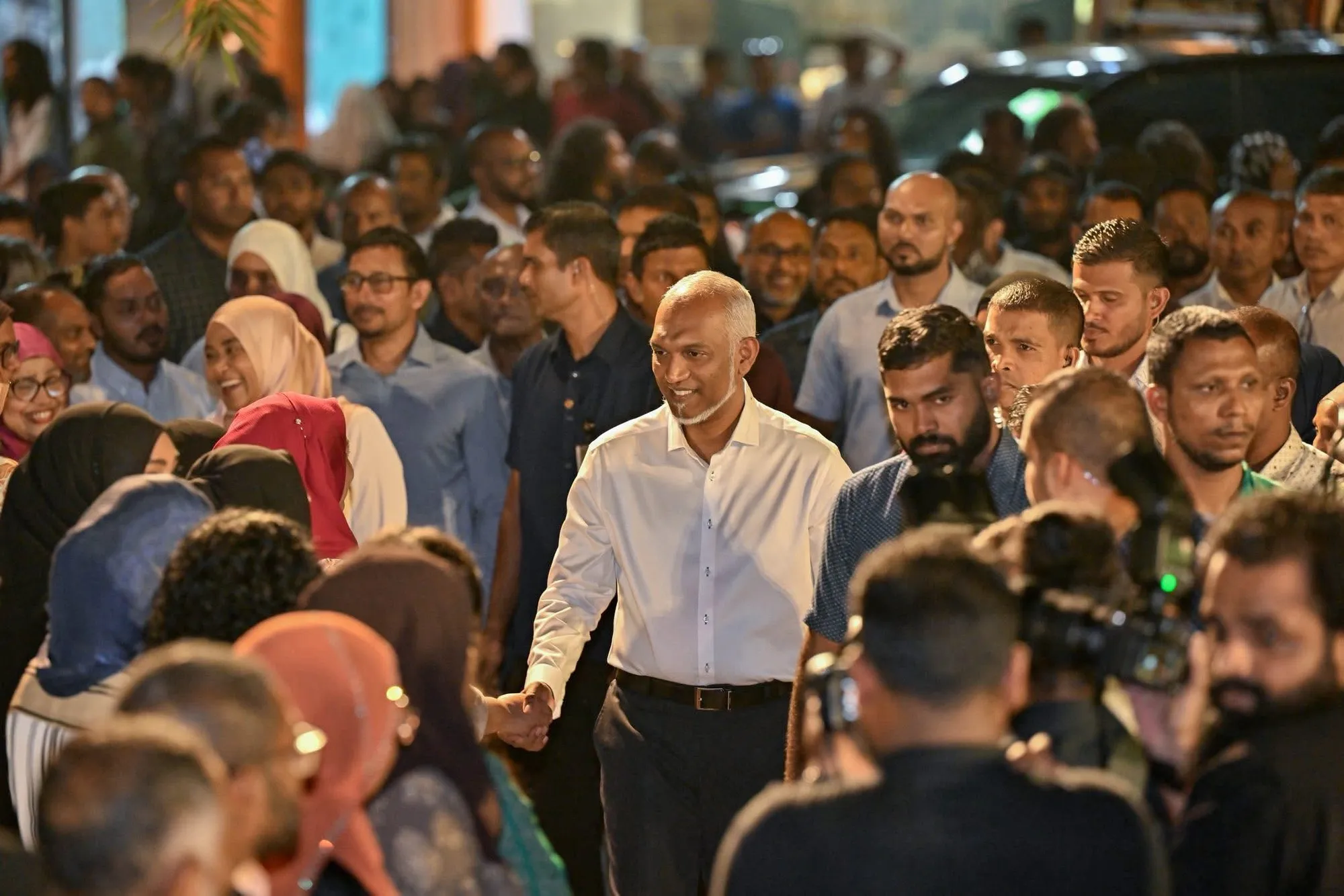 އެންމެ ފައިދާވާނީ ދެ އިންތިހާބު އެއް ދުވަހެއްގައި ބޭއްވުމުން: ރައީސް