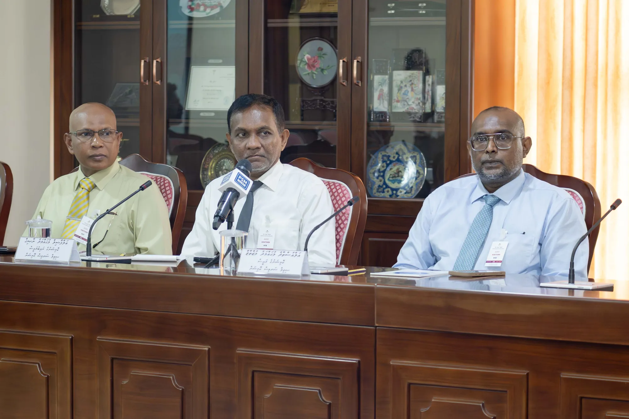 ސިވިލް ސަރވިސްއަށް މީހުން ހޮވުމުގެ ނިޒާމު ޒަމާނީކޮށް، ދެފުށް ފެންނަ ގޮތަށް ބަދަލުކުރަނީ