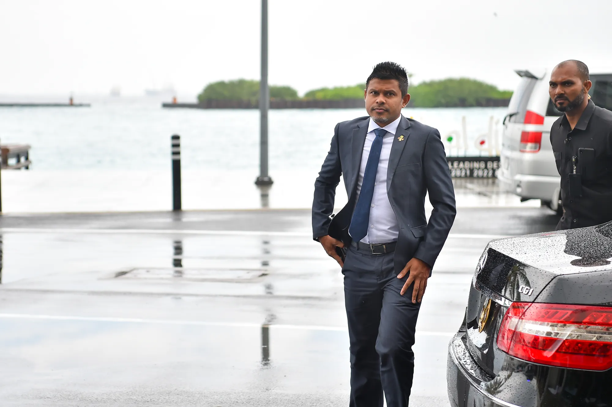 ނާއިބު ރައީސް މާލީ ބަޔާން: ތިން އެކައުންޓްގައި 8ހާސް ރުފިޔާއާ 300 ޑޮލަރު، އެއްވެސް މުދަލެއް ނެތް