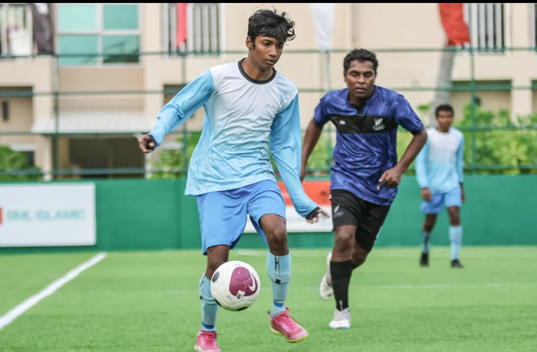 ފަސޭހަކަމާއި އެކު ކޯމޯ ކޮކޯ ބަލިކޮށް، ވެލައްސަރުން މުބާރާތް ނިންމާލީ މޮޅަކާއެކު