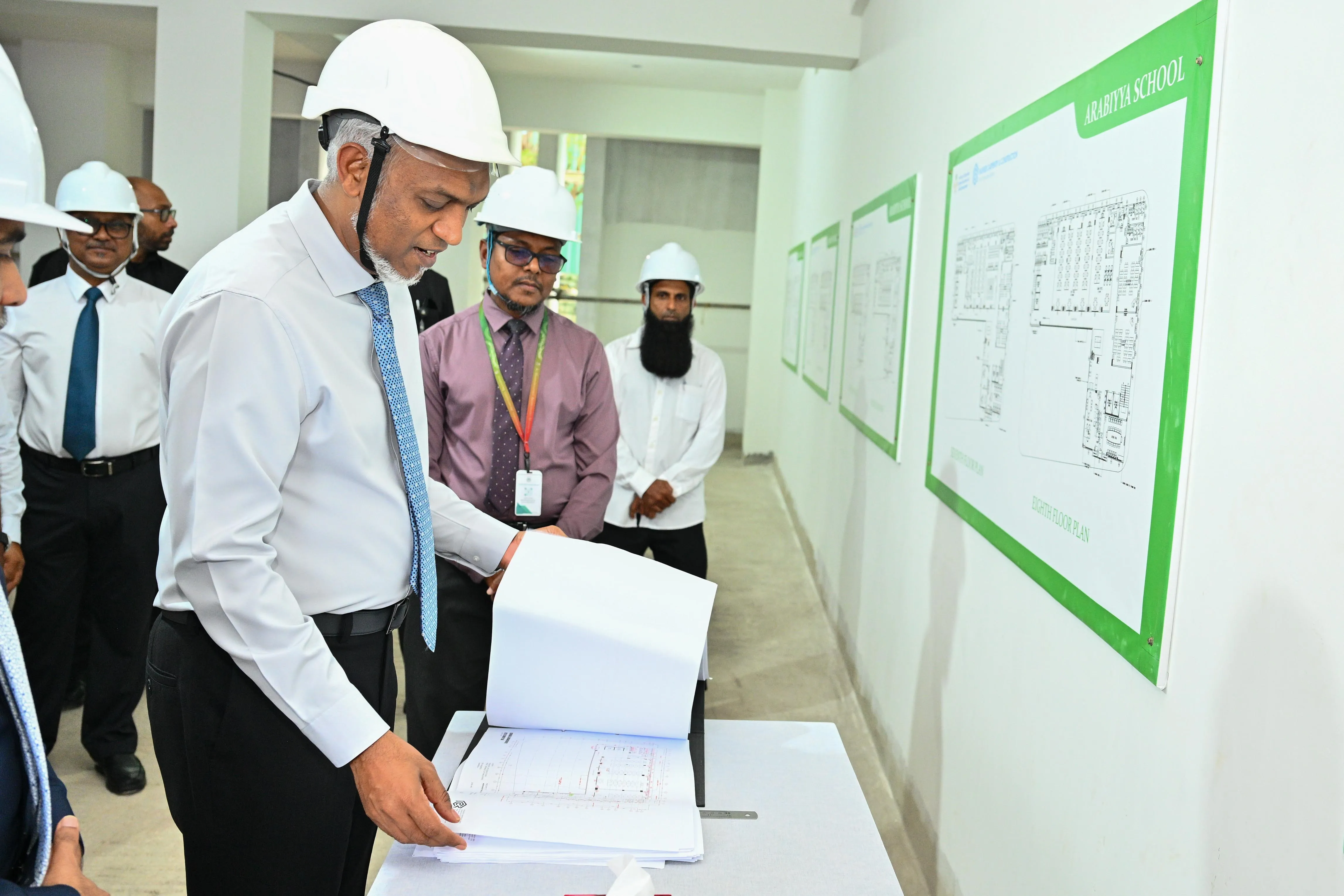 އަރަބިއްޔާ ސްކޫލުގެ މަސައްކަތް ކުރިއަށްދާ ގޮތް ރަައީސް ބައްލަވާލައްވައިފި
