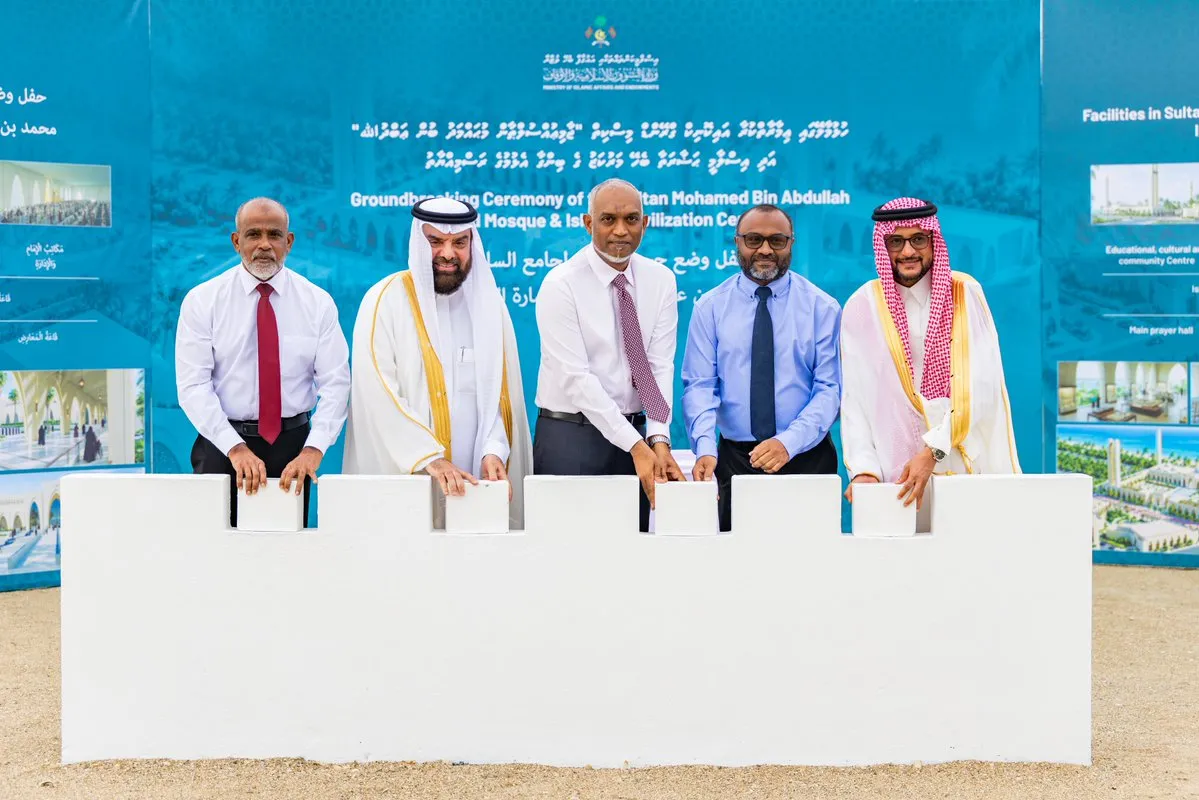 ރާއްޖޭގައި ބިނާކުރާ އެންމެ ބޮޑު މިސްކިތުގެ ބިންގާ އަޅައިފި